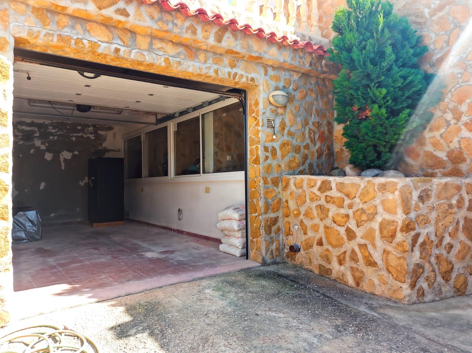 Garden in villa for sale in Torrevieja