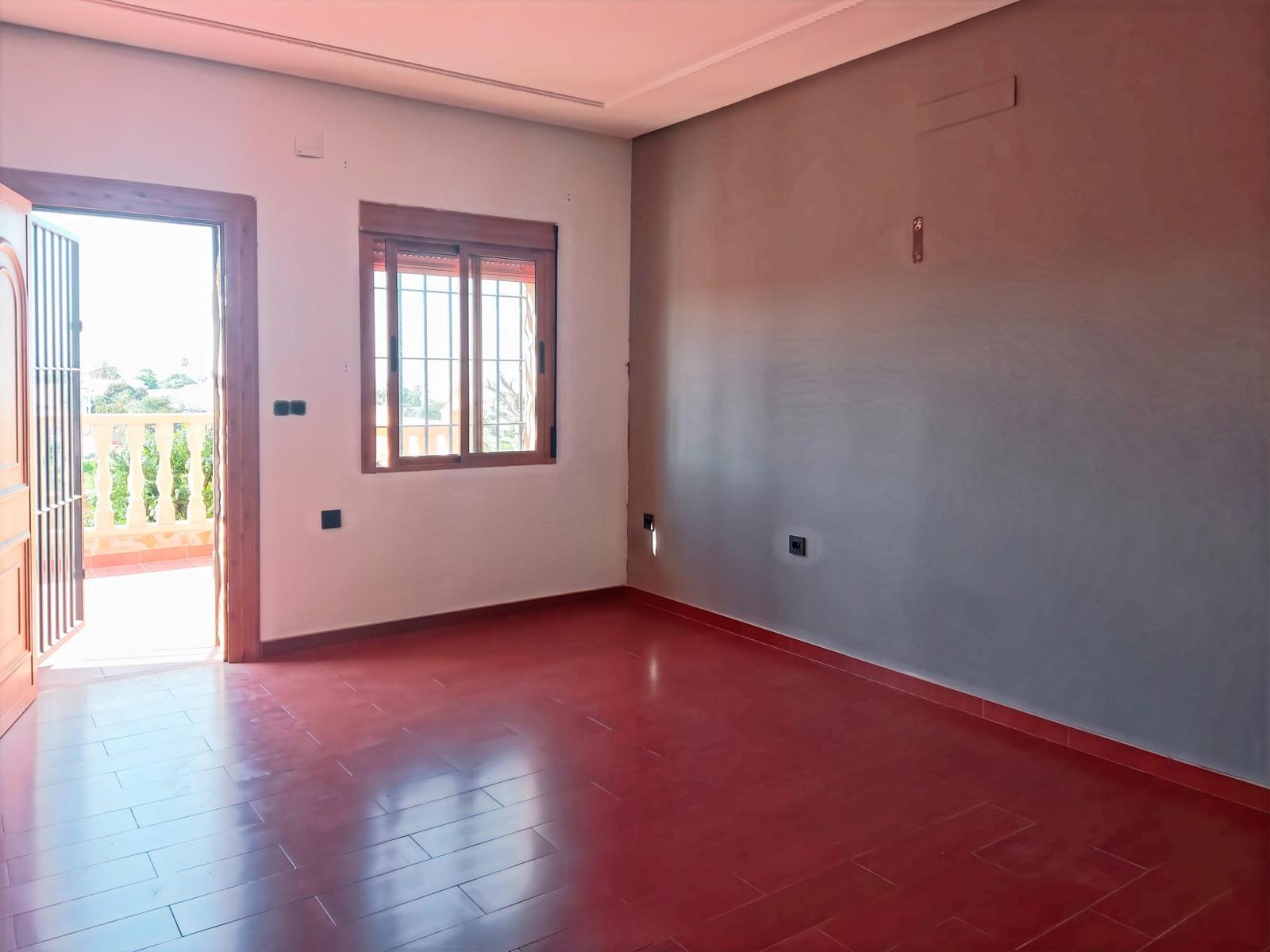 Bathroom in villa for sale in Torrevieja