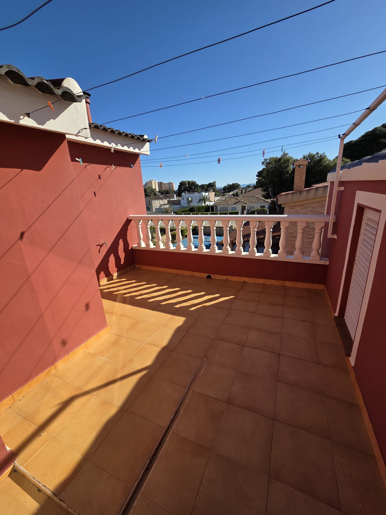 Garden in villa for sale in Alicante