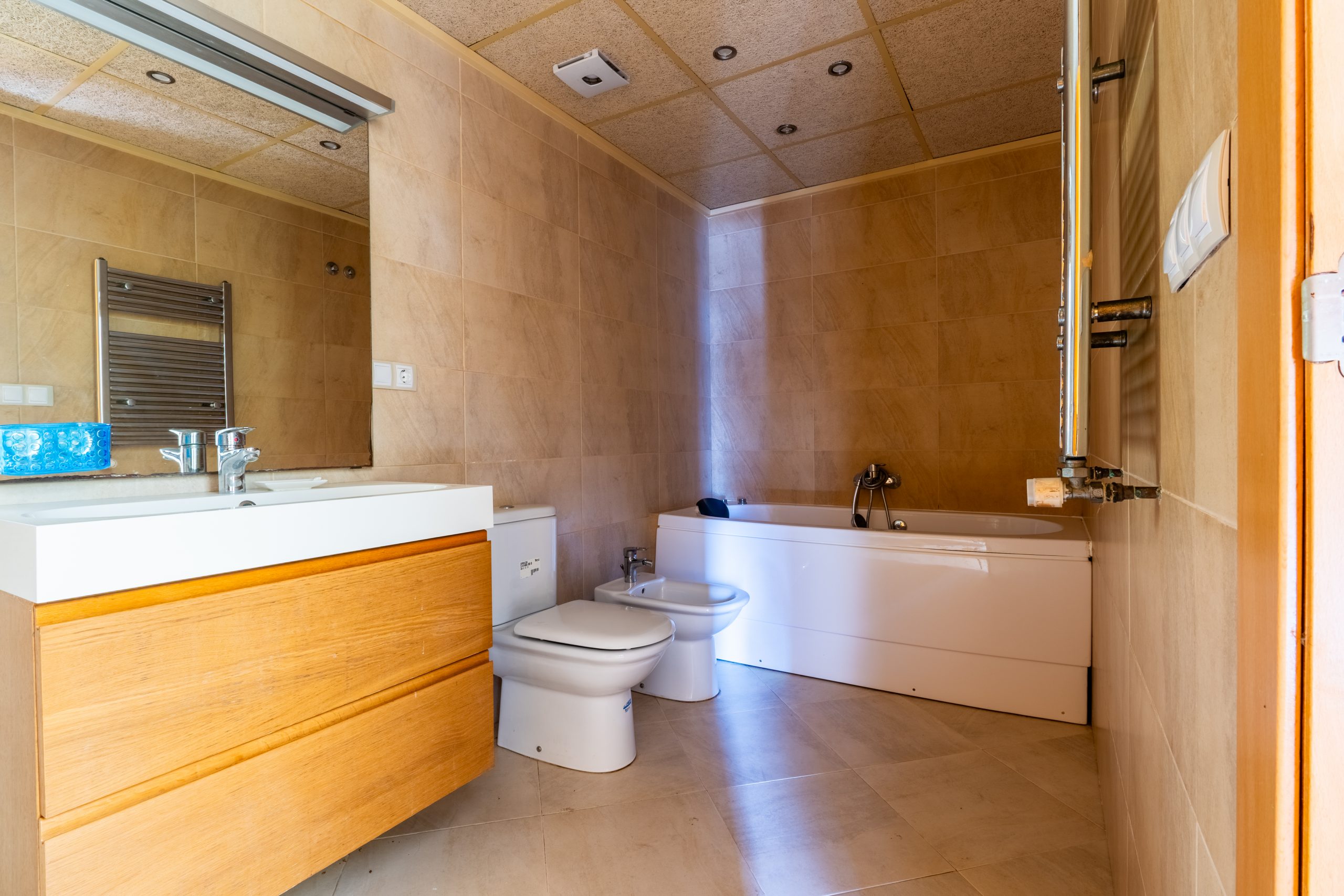 Bedrooms: 6, Bathrooms: 3, Villa in Orihuela Costa, Alicante, Spain