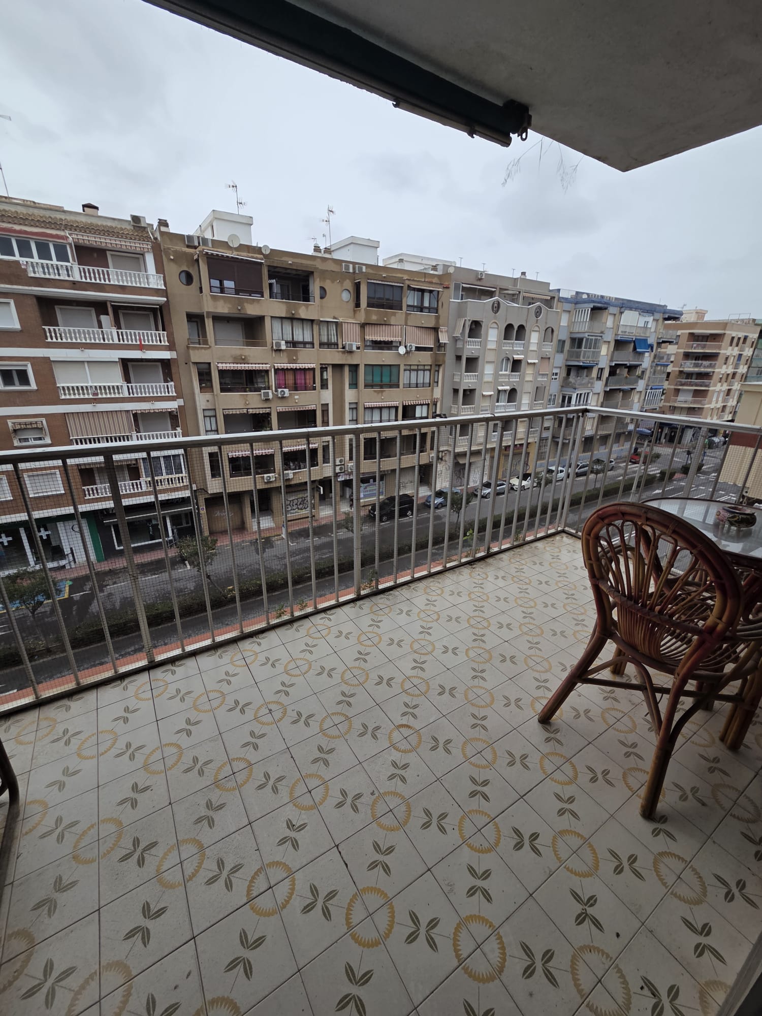 Living room in apartment for sale in Torrevieja