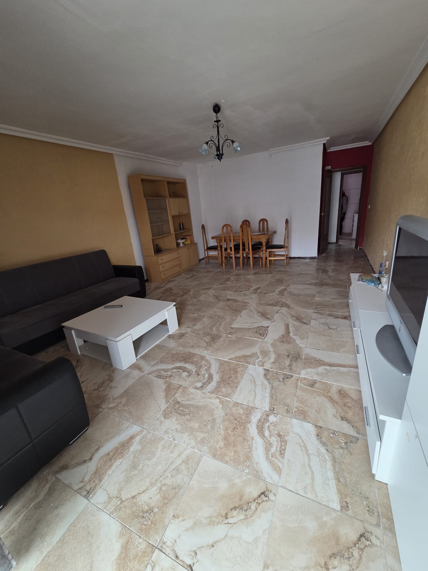 Bedroom in apartment for sale in Torrevieja