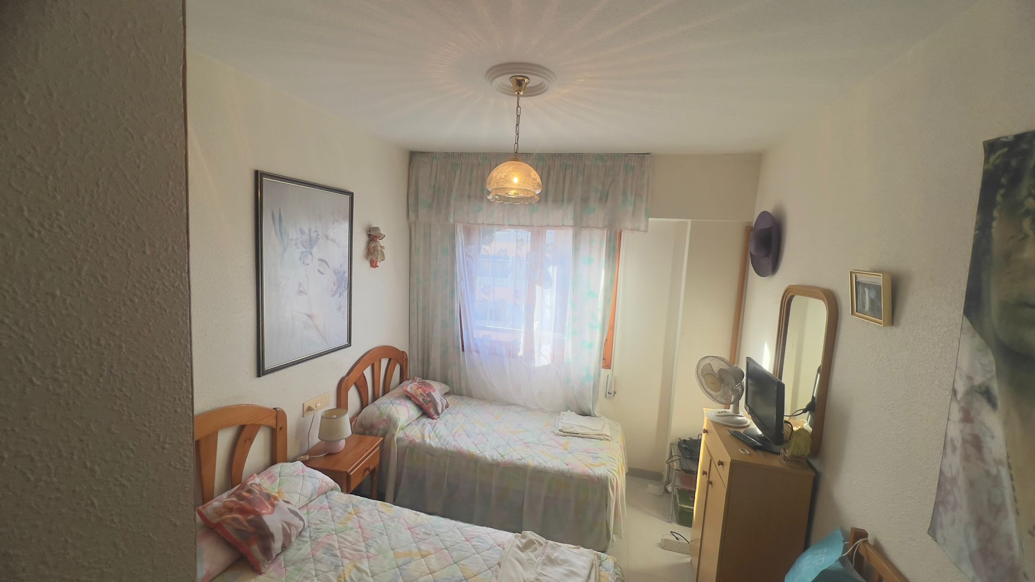 Bedrooms: 2, Bathrooms: 1, Apartment in Torrevieja, Alicante, Spain