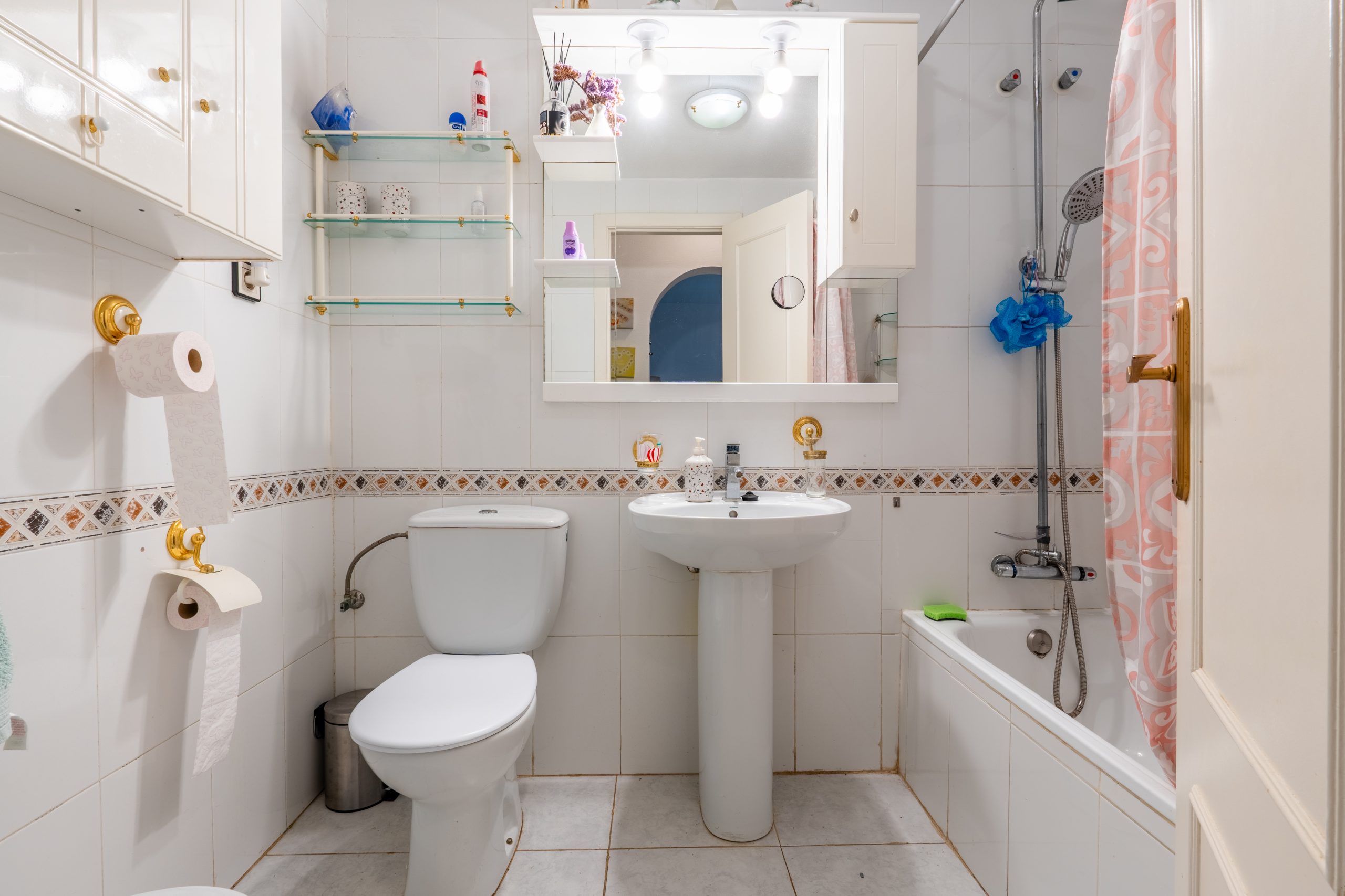 Master bedroom in bungalow for sale in Orihuela Costa