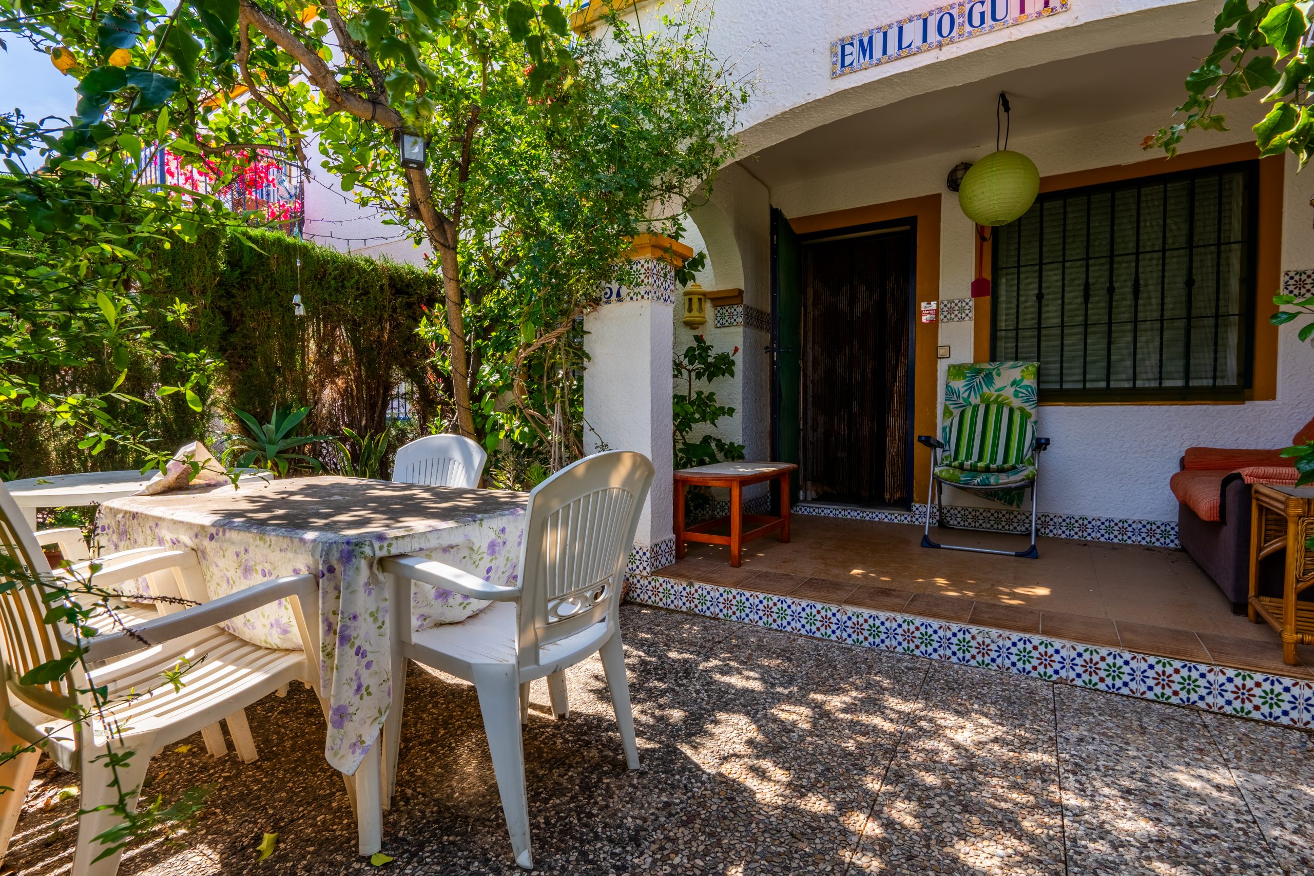 Dining area in bungalow for sale in Orihuela Costa
