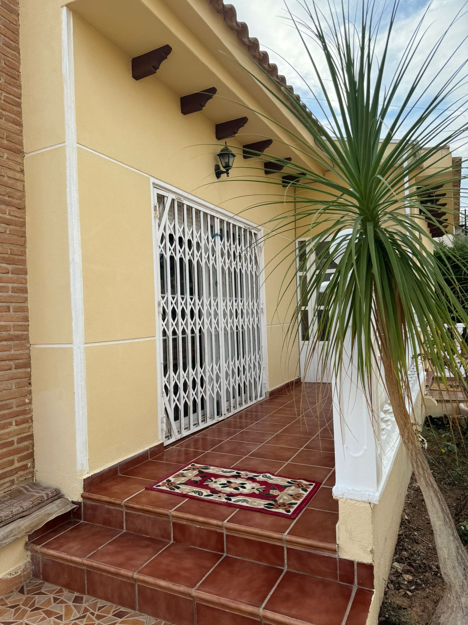 Pool area in villa for sale in Orihuela Costa