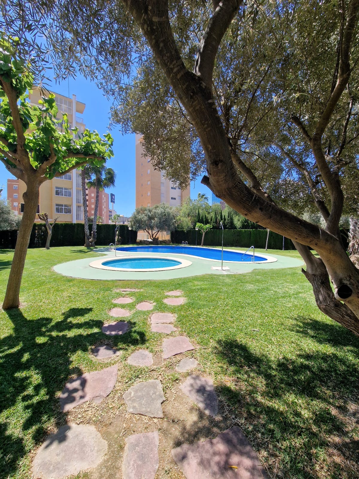 Garden in apartment for sale in Guardamar del Segura