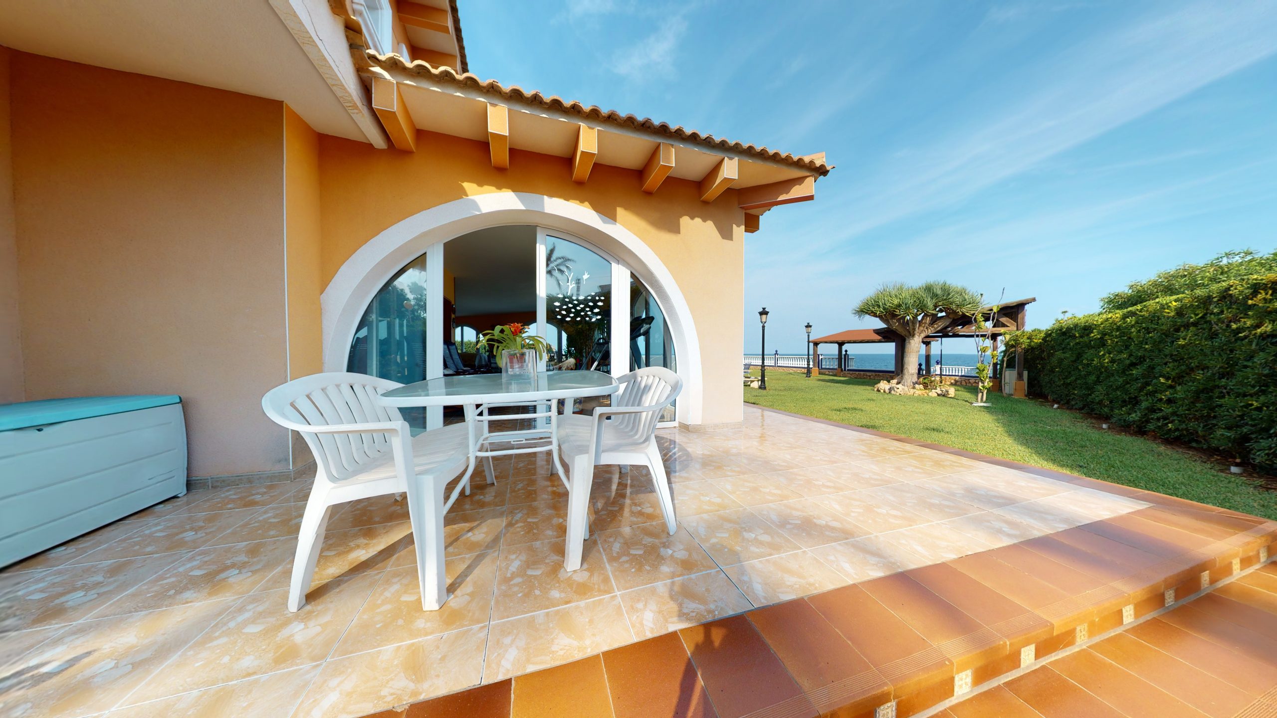 Bathroom in villa for sale in Orihuela Costa
