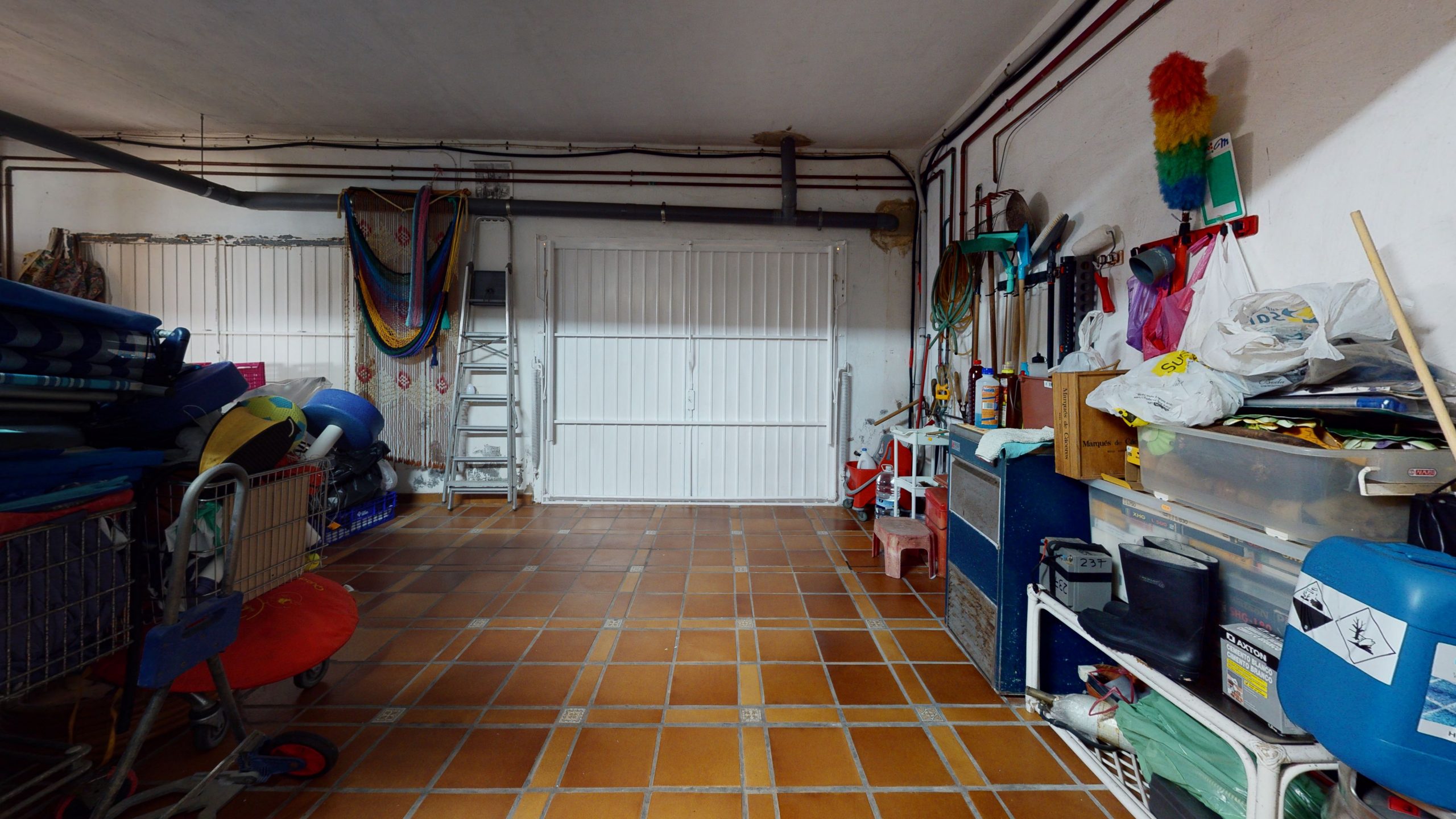 Garden in villa for sale in Orihuela Costa