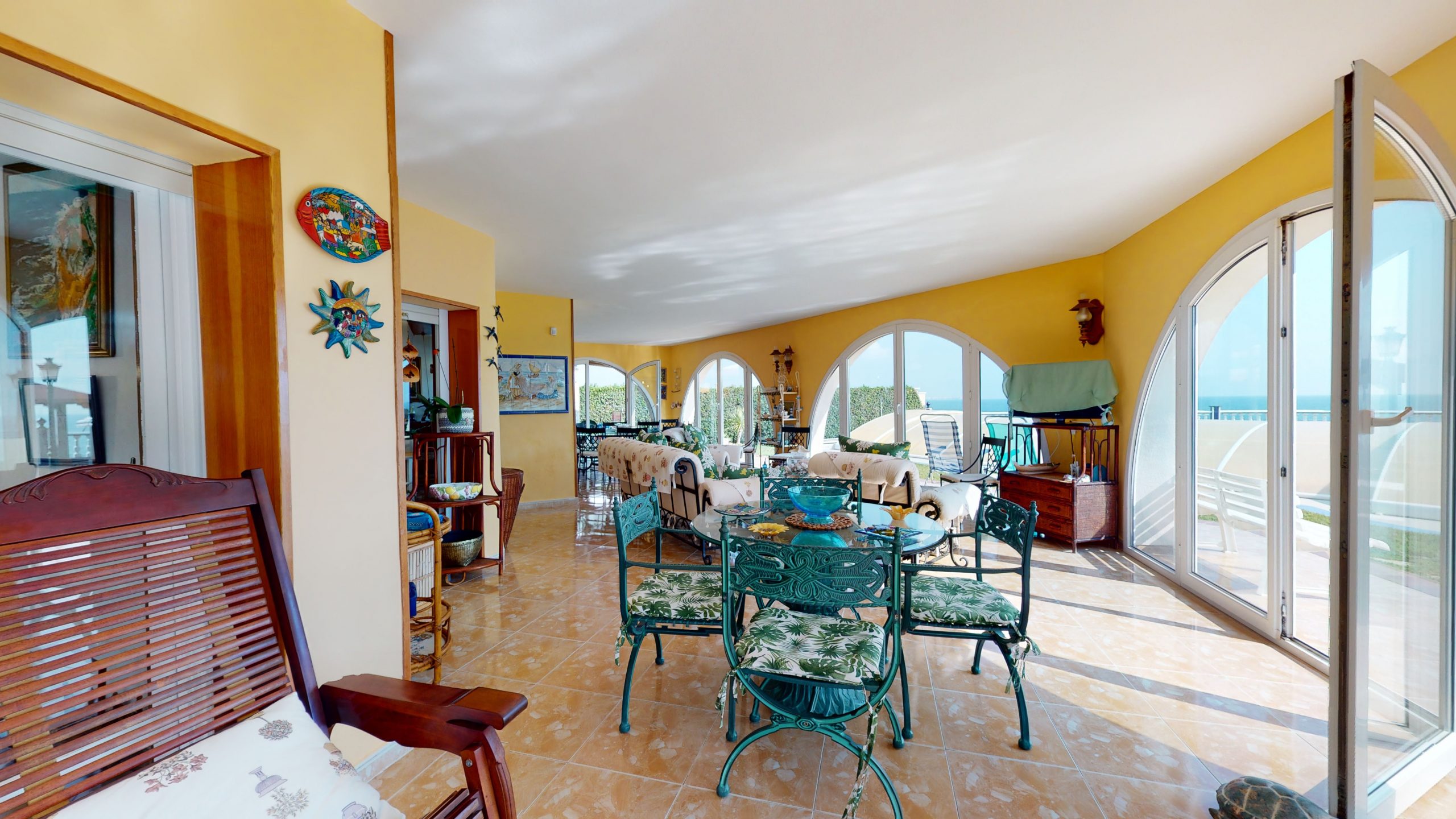 Terrace in villa for sale in Orihuela Costa