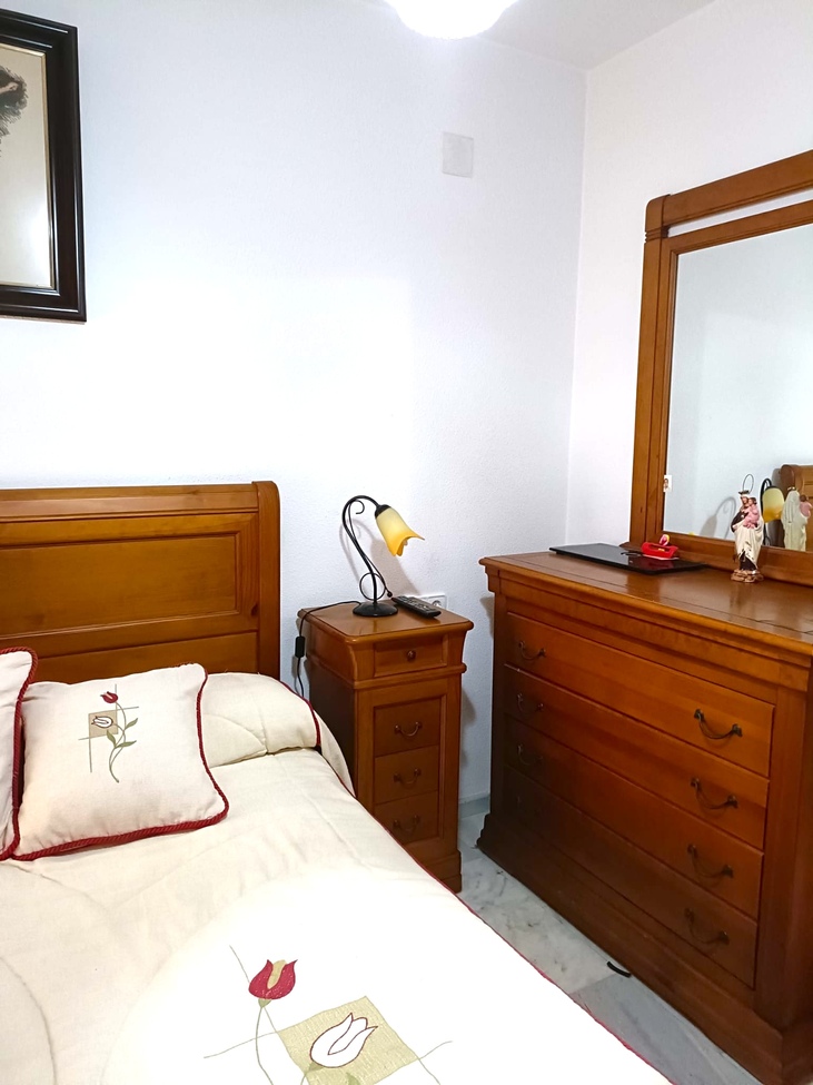 Bathroom in apartment for sale in Guardamar del Segura