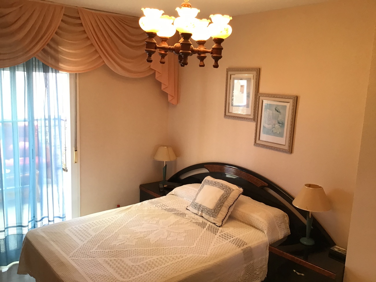 Bedroom in apartment for sale in Guardamar del Segura