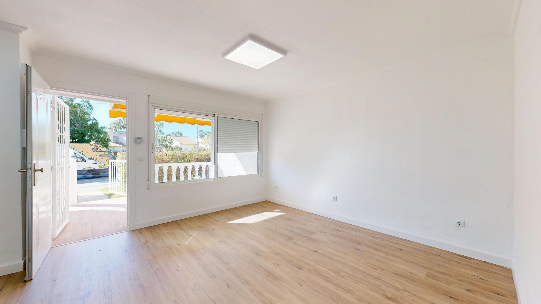 Exterior view in bungalow for sale in Orihuela Costa