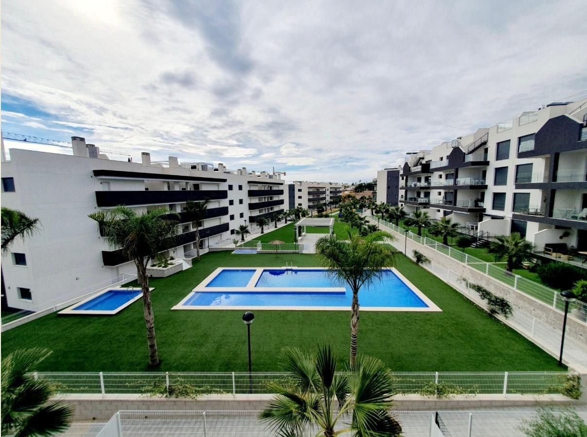 Pool area in apartment for sale in Orihuela Costa