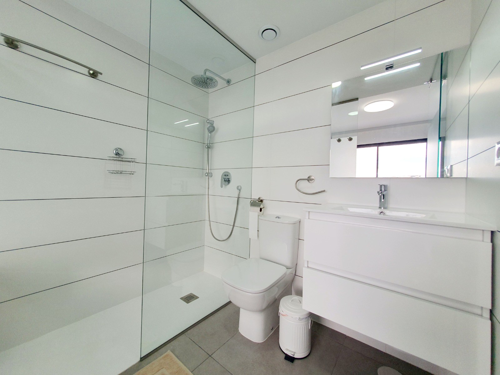 Garden in apartment for sale in Orihuela Costa