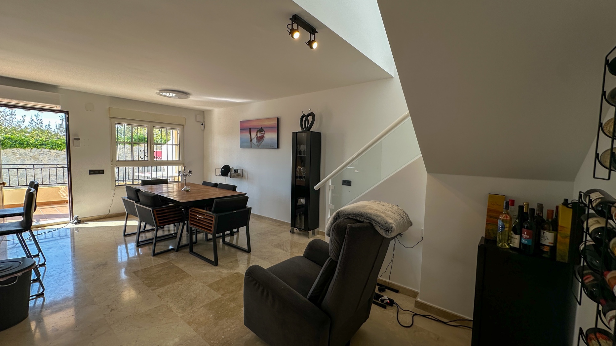 Dining area in duplex for sale in Orihuela Costa