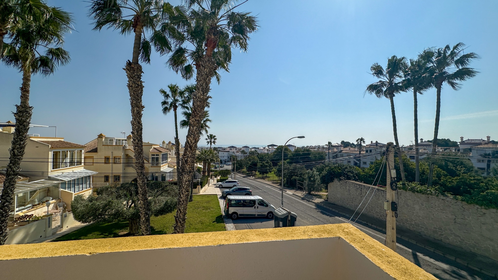 Garden in duplex for sale in Orihuela Costa