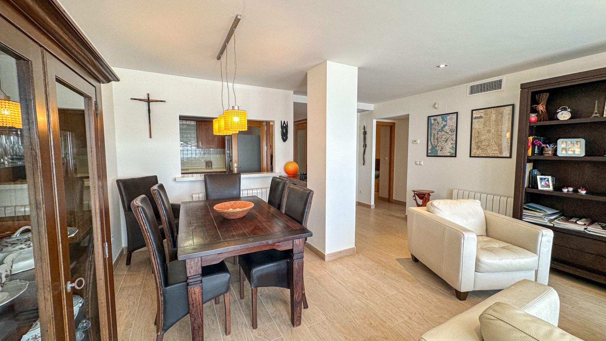 Bedroom in apartment for sale in Torrevieja