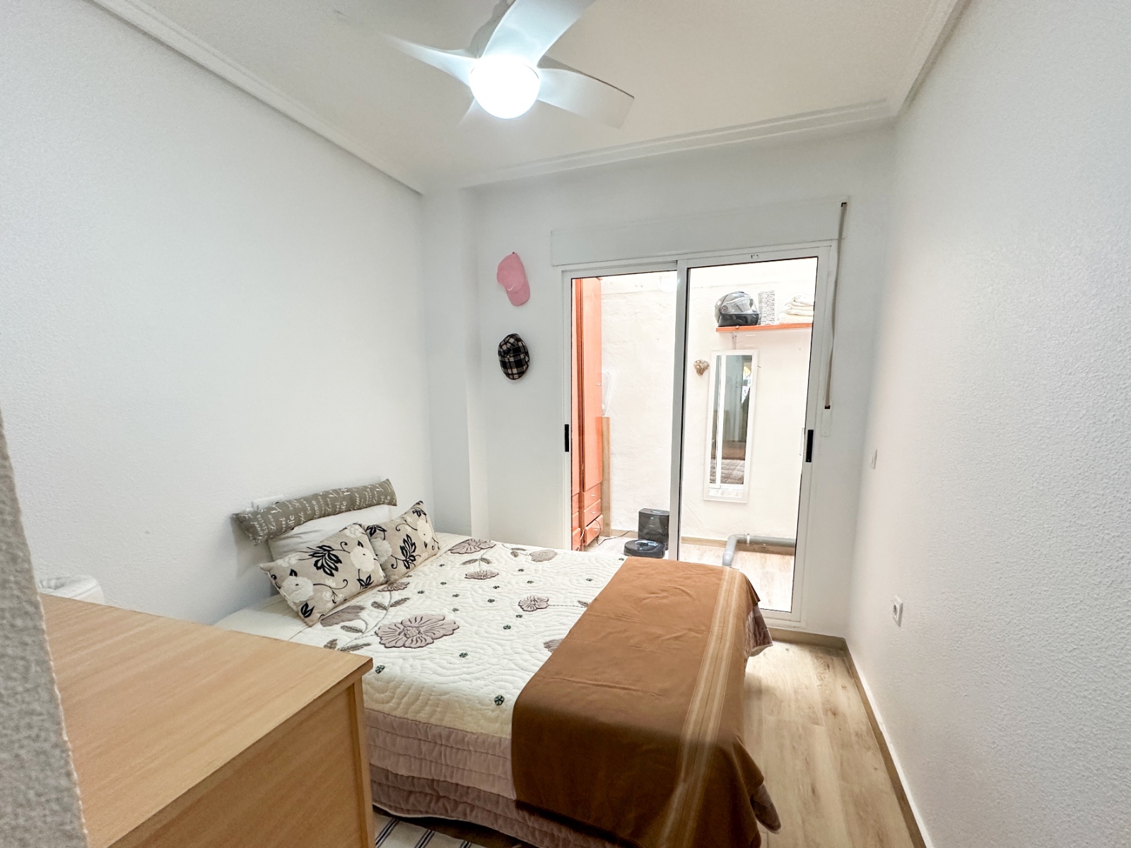 Dining area in apartment for sale in Torrevieja
