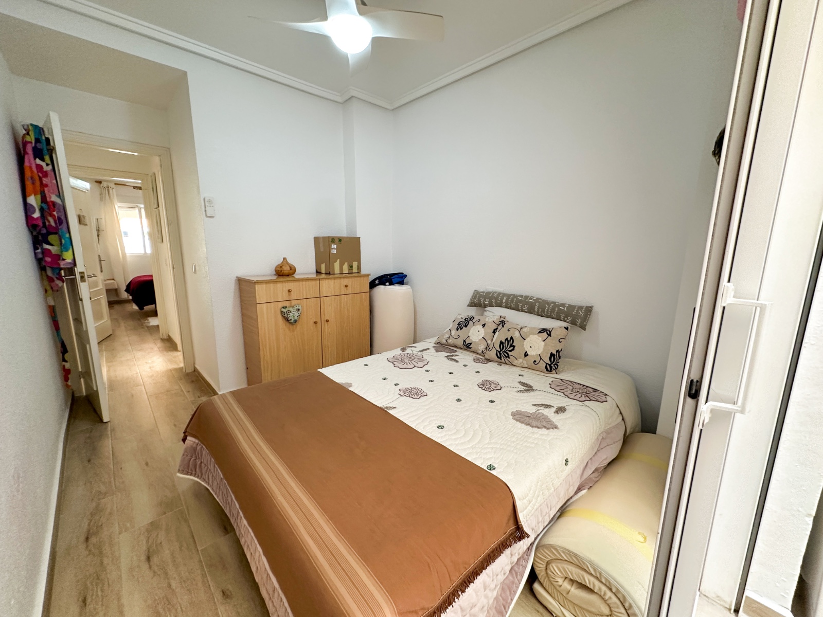 Living room in apartment for sale in Torrevieja