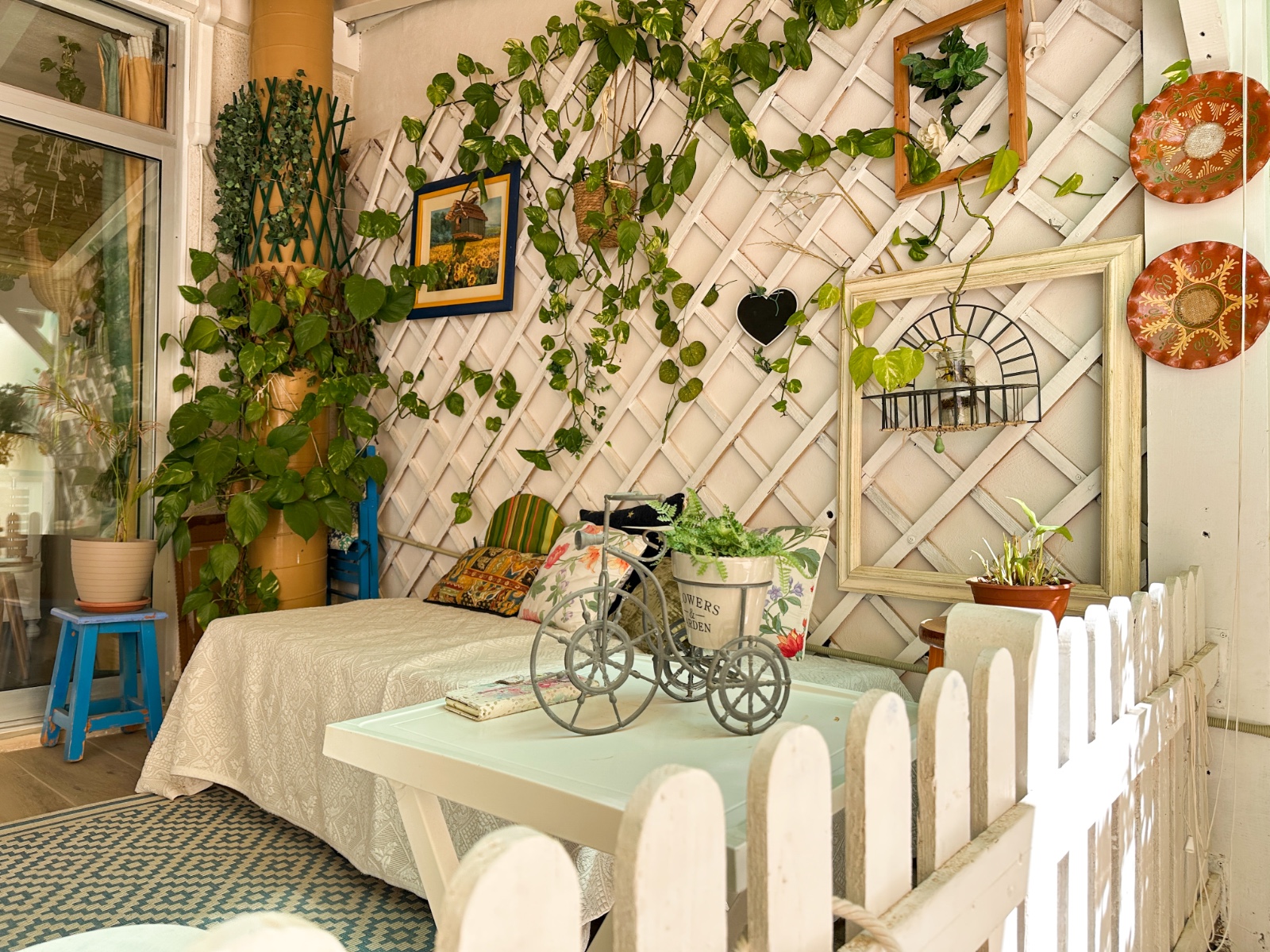 Dining area in apartment for sale in Torrevieja