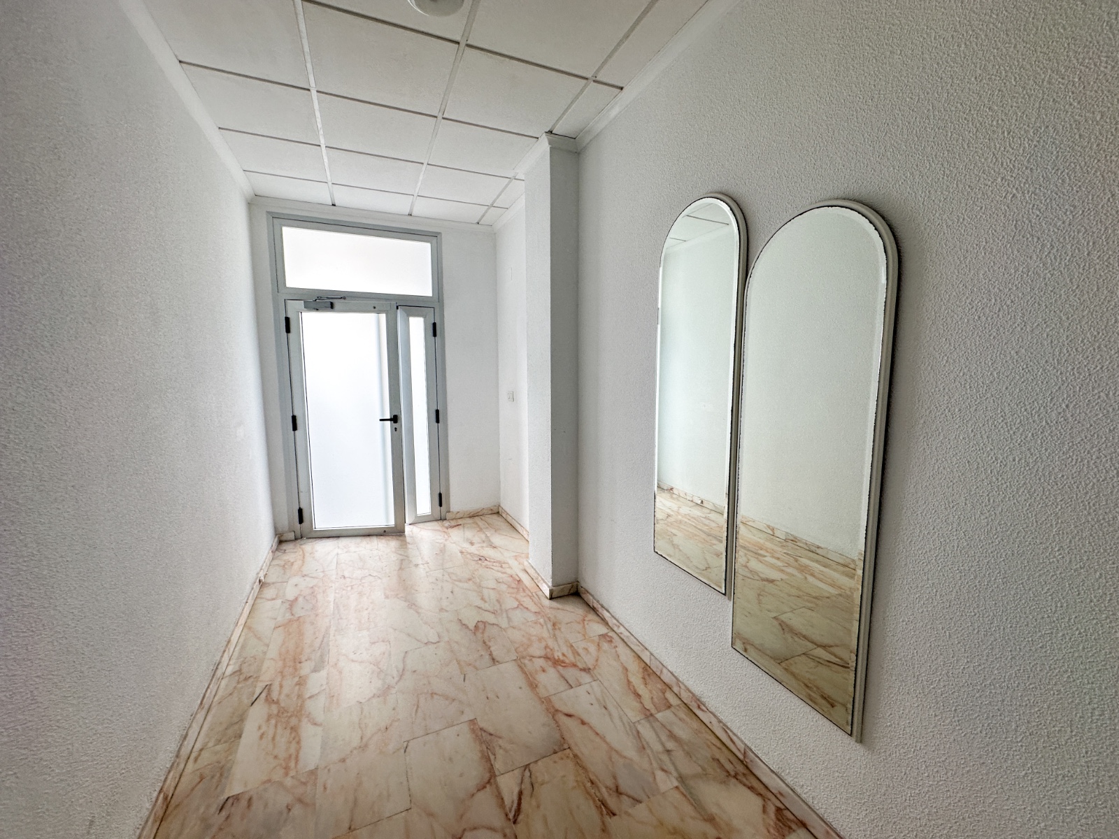 Terrace in apartment for sale in Torrevieja