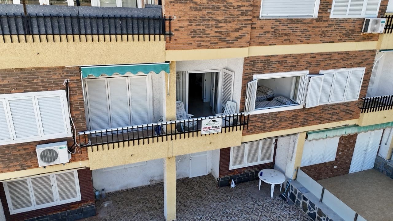 Dining area in apartment for sale in La Zenia