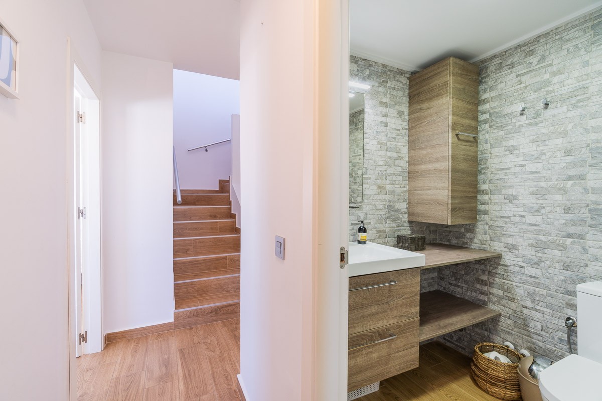 Bathroom in terraced for sale in Torrevieja