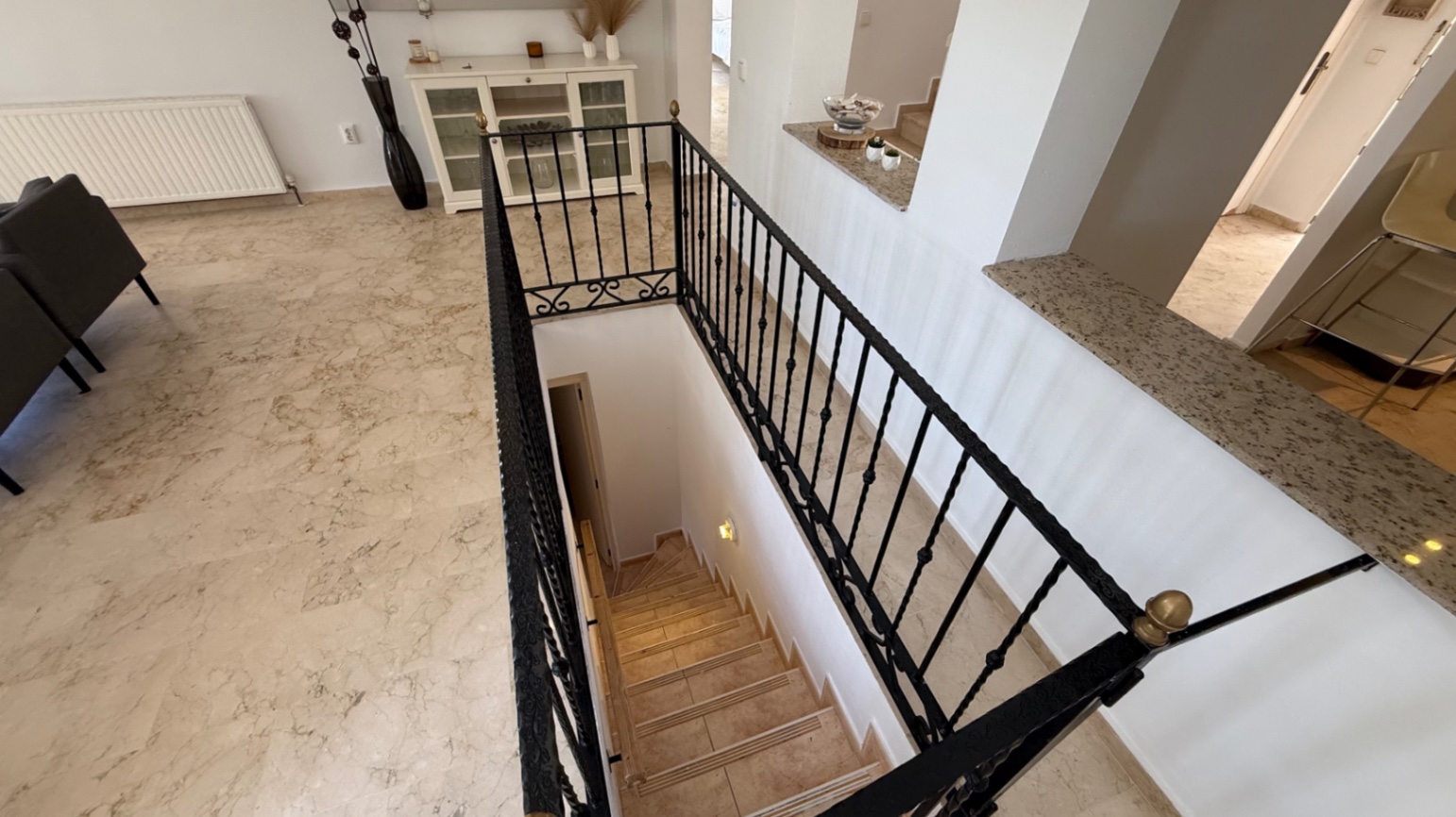 Living room in villa for sale in Orihuela