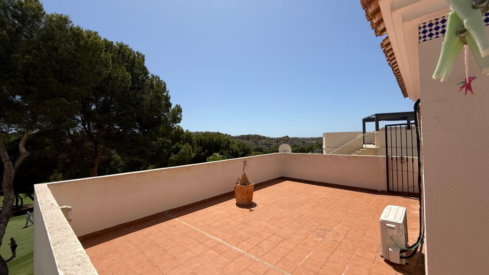 Bedroom in villa for sale in Orihuela