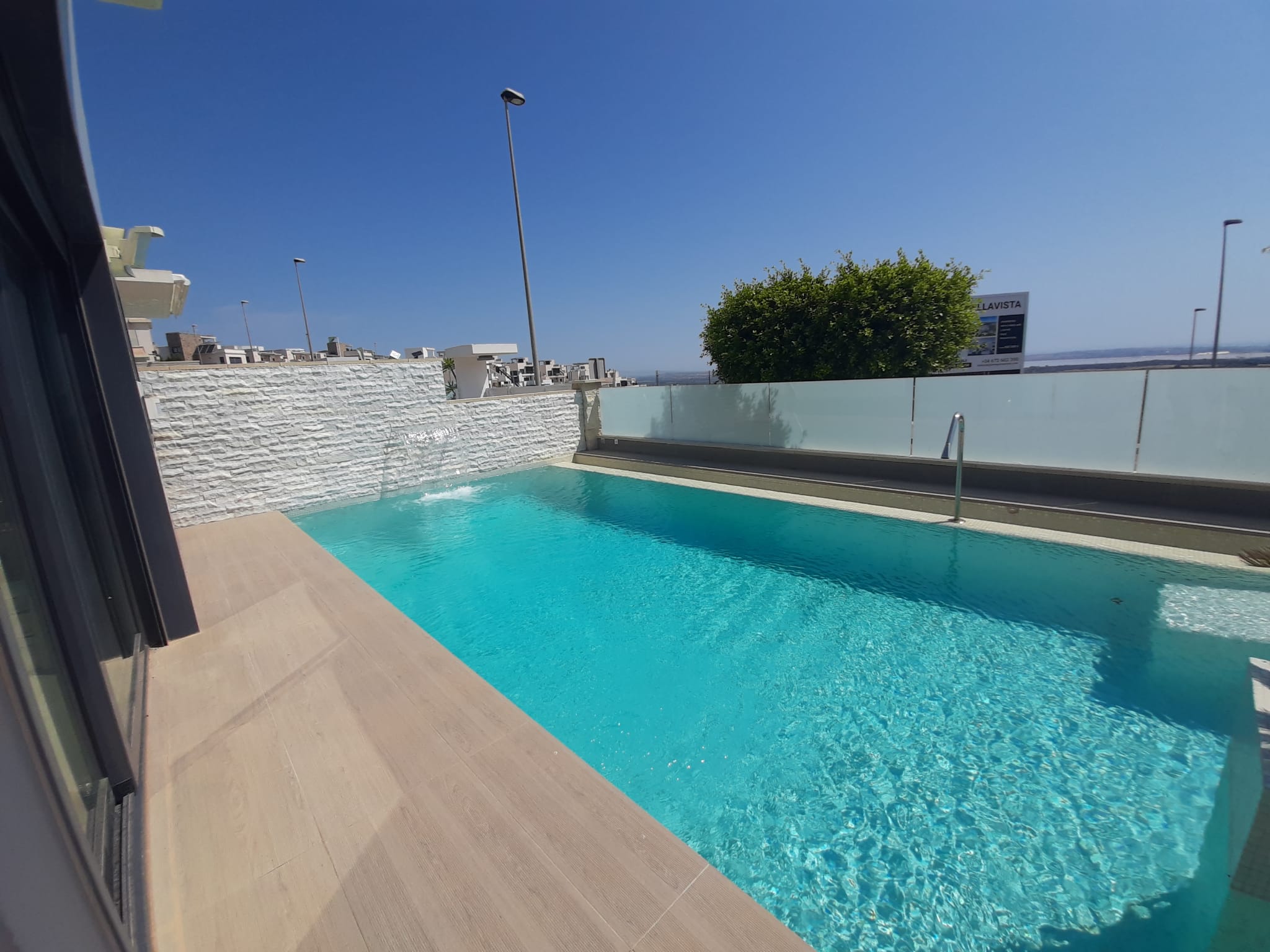 Bedrooms: 5, Bathrooms: 4, Villa in San Miguel de Salinas, Alicante, Spain