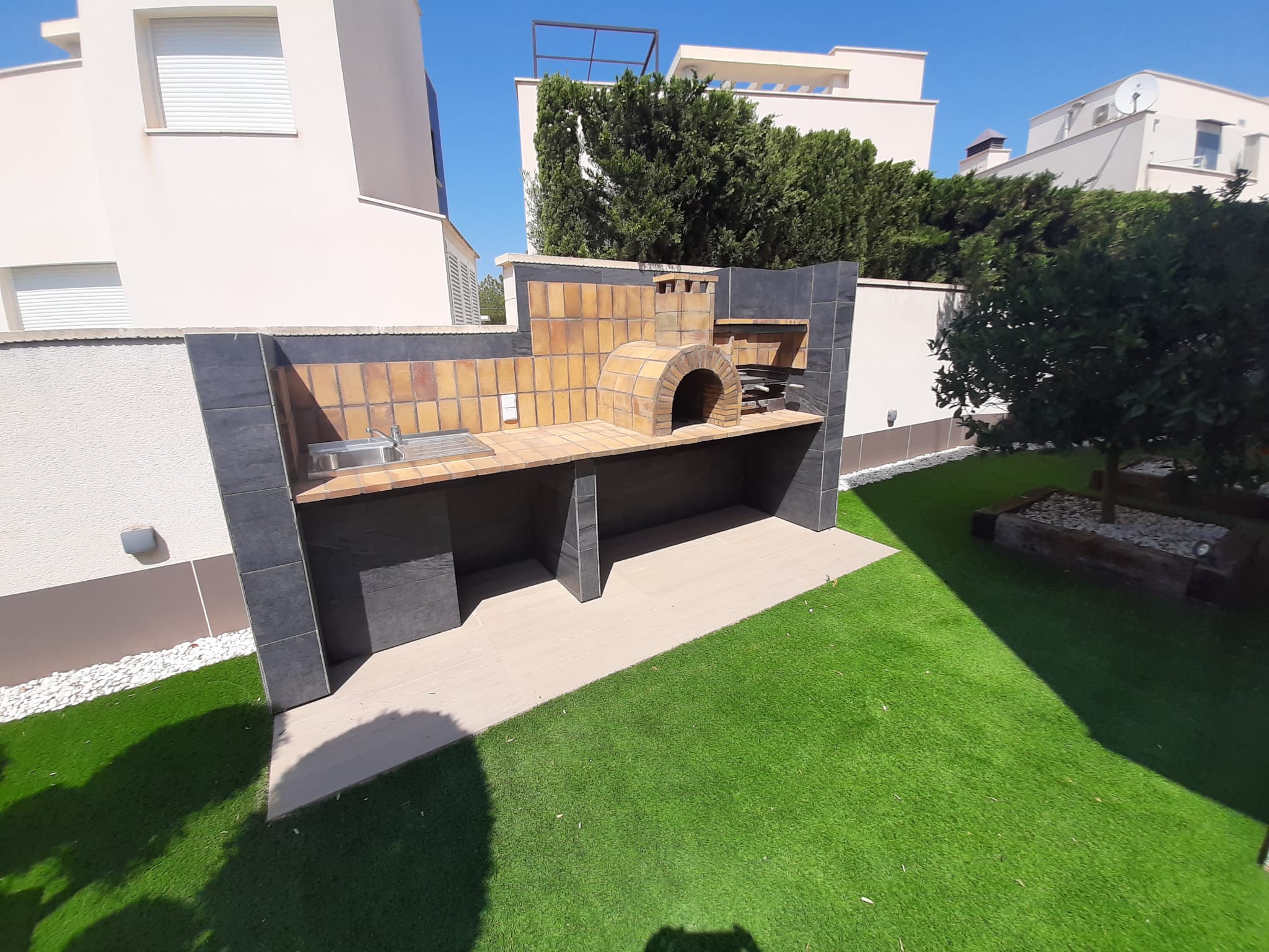 Pool area in villa for sale in San Miguel de Salinas