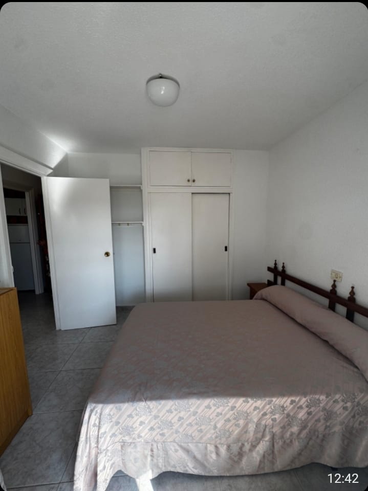 Bedroom in apartment for sale in La Manga del Mar Menor
