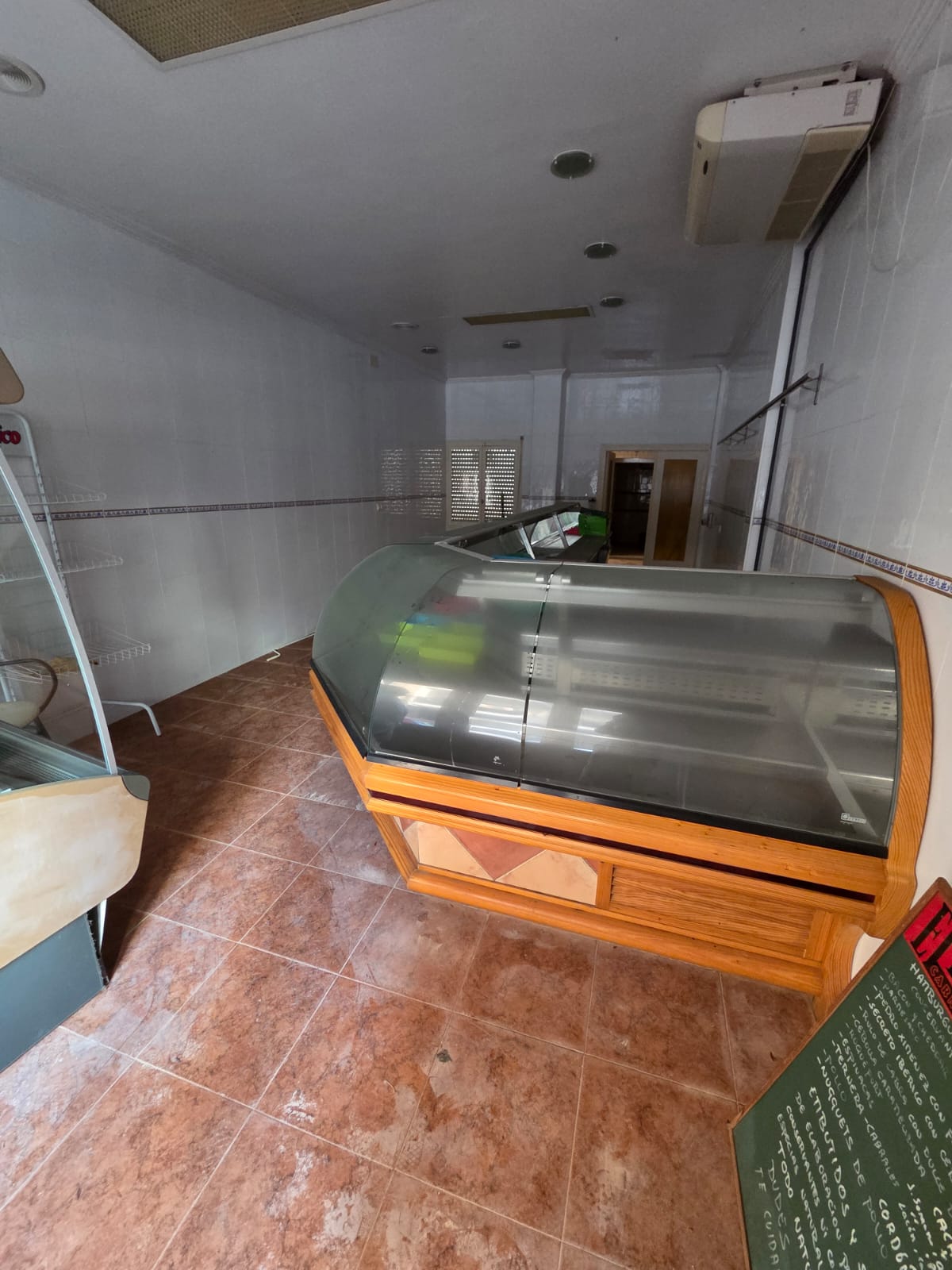 Garden in commercial for sale in Torrevieja