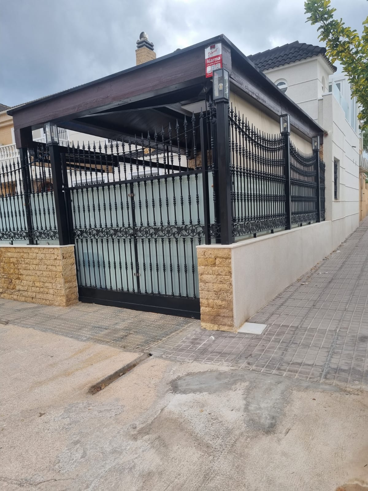 Exterior view in terraced for sale in Orihuela Costa