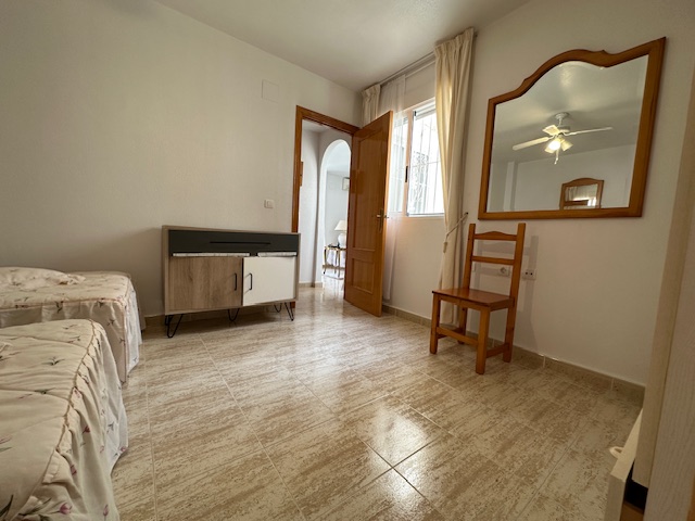 Terrace in apartment for sale in Torrevieja