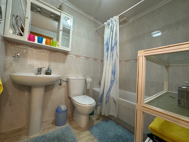 Bedrooms: 2, Bathrooms: 2, Apartment in Torrevieja, Alicante, Spain