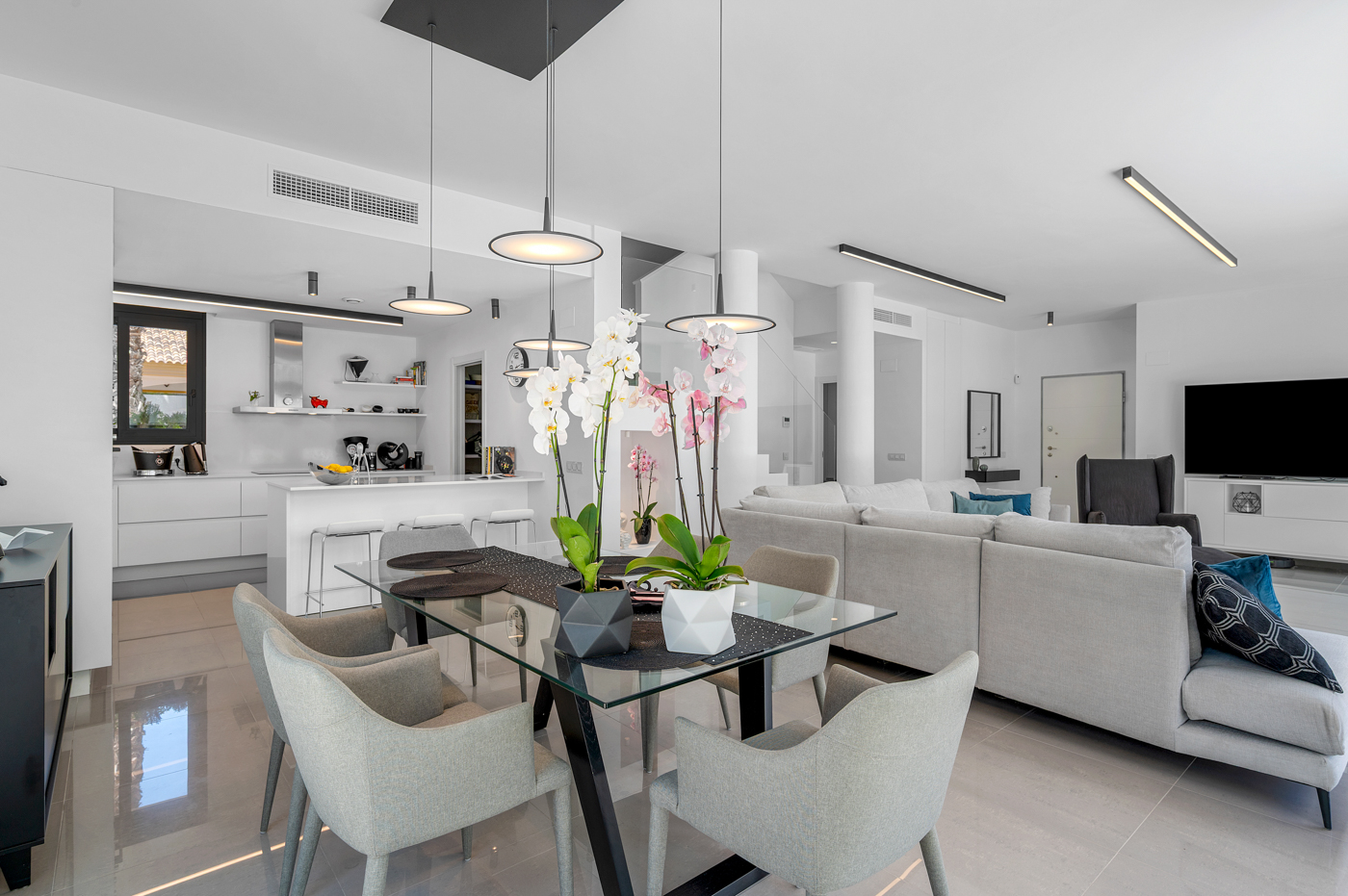 Living room in villa for sale in Guardamar del Segura