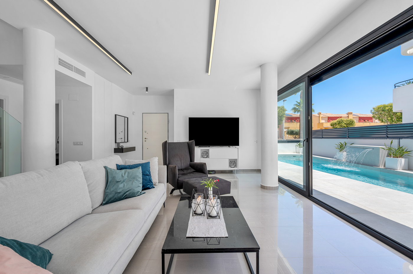 Kitchen in villa for sale in Guardamar del Segura