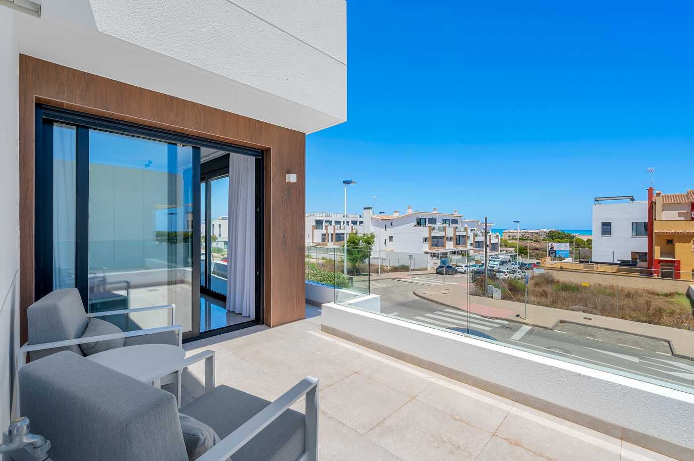 Bathroom in villa for sale in Guardamar del Segura