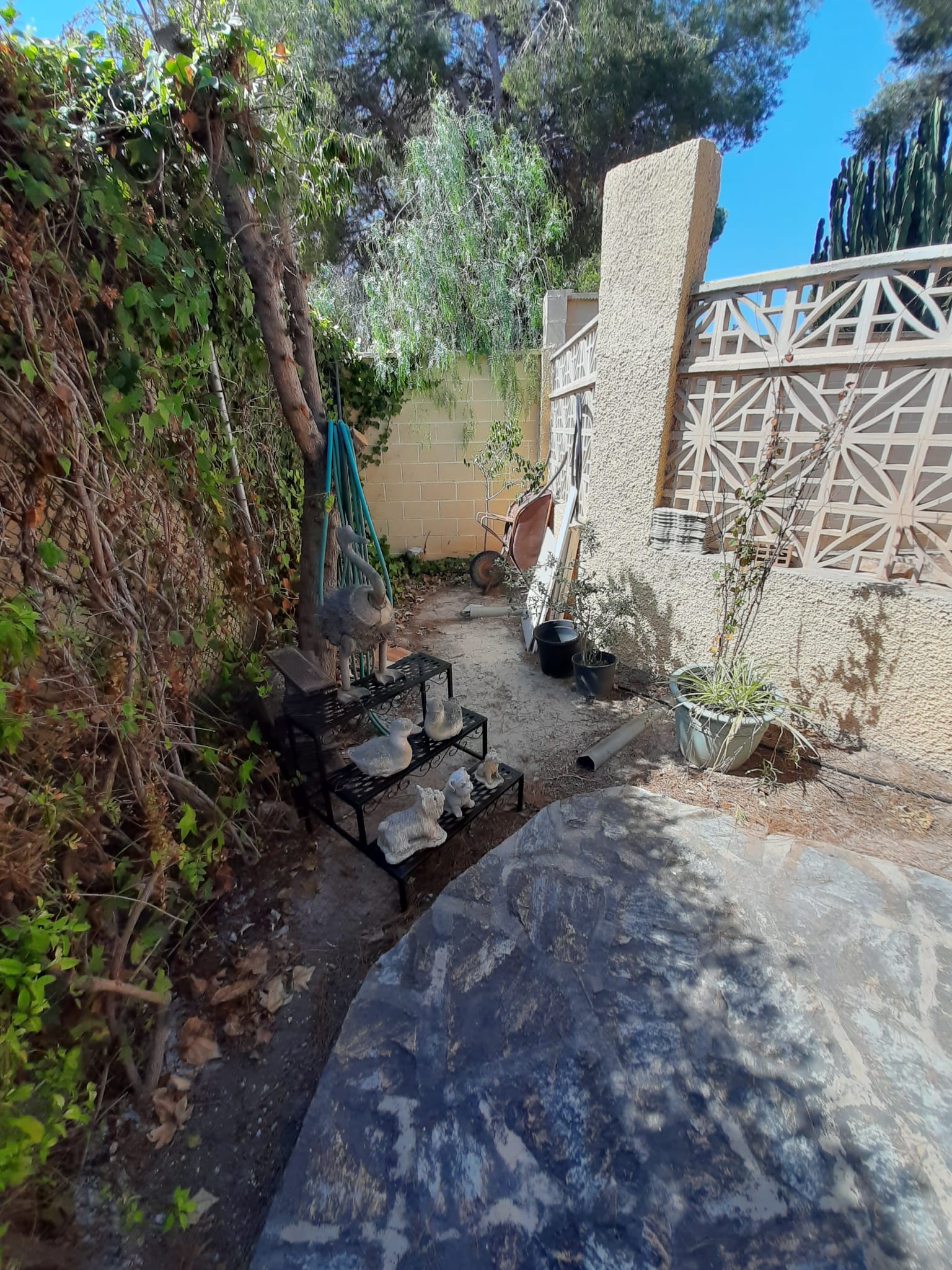 Terrace in villa for sale in Orihuela Costa