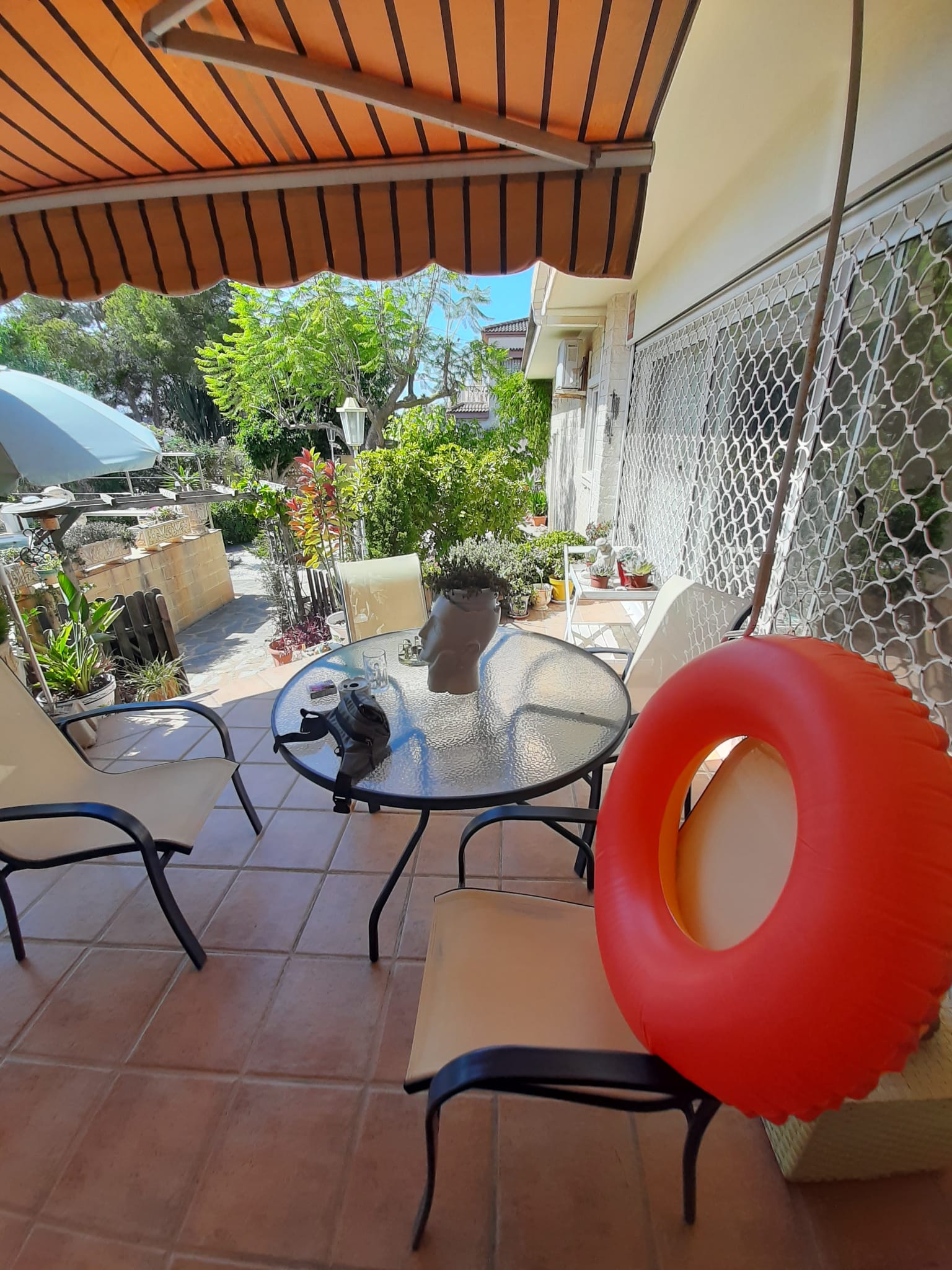 Master bedroom in villa for sale in Orihuela Costa