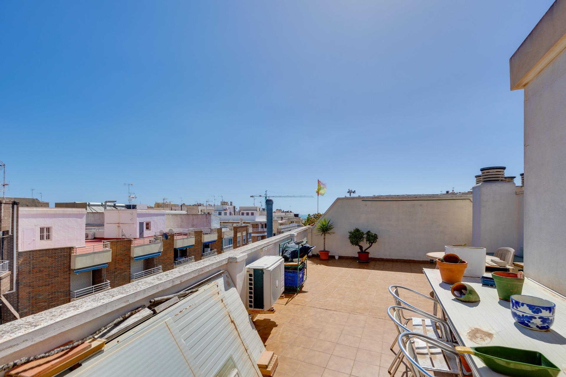 Master bedroom in penthouse for sale in Torrevieja