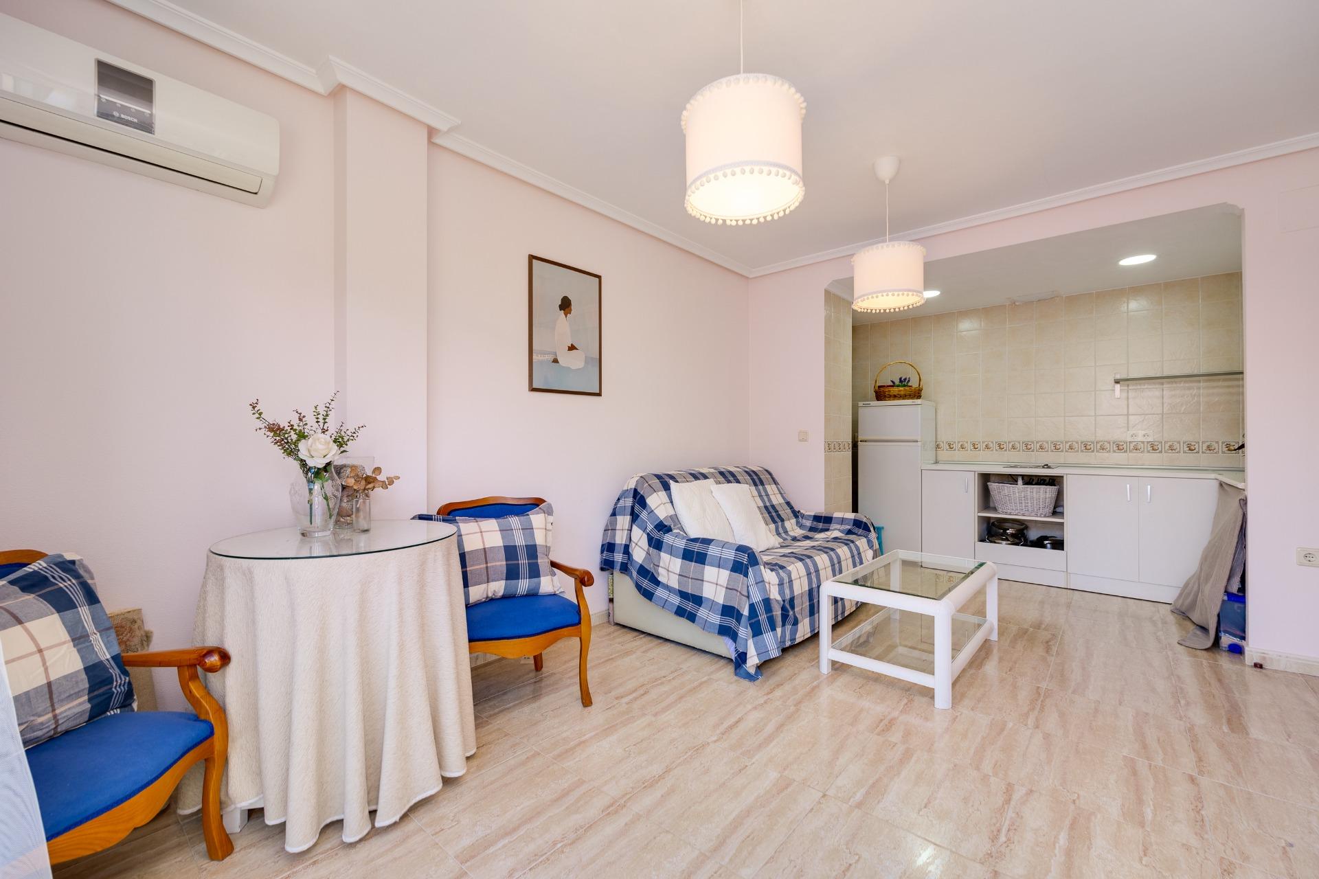 Bedroom in penthouse for sale in Torrevieja