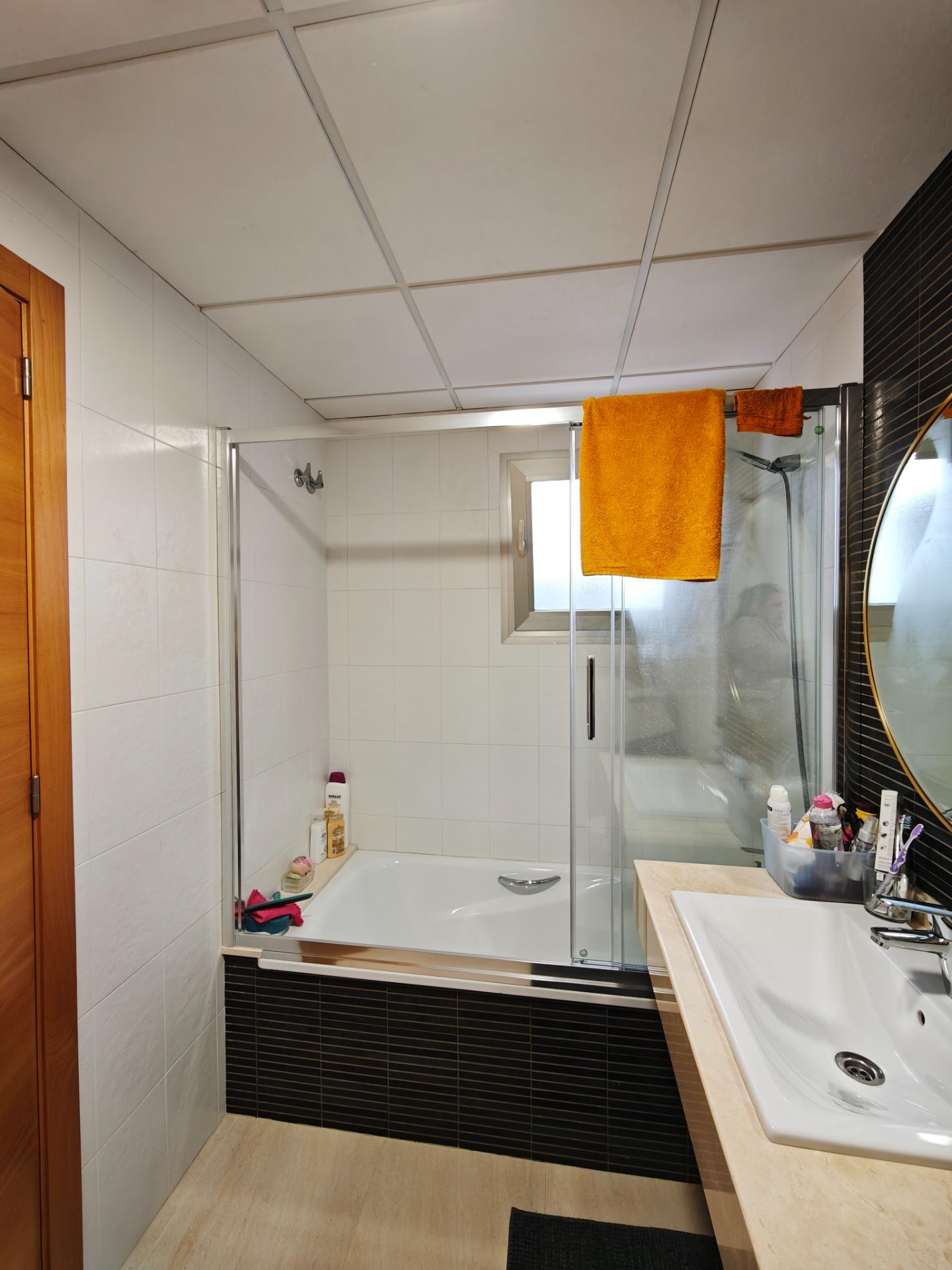 Bedroom in apartment for sale in San Miguel de Salinas