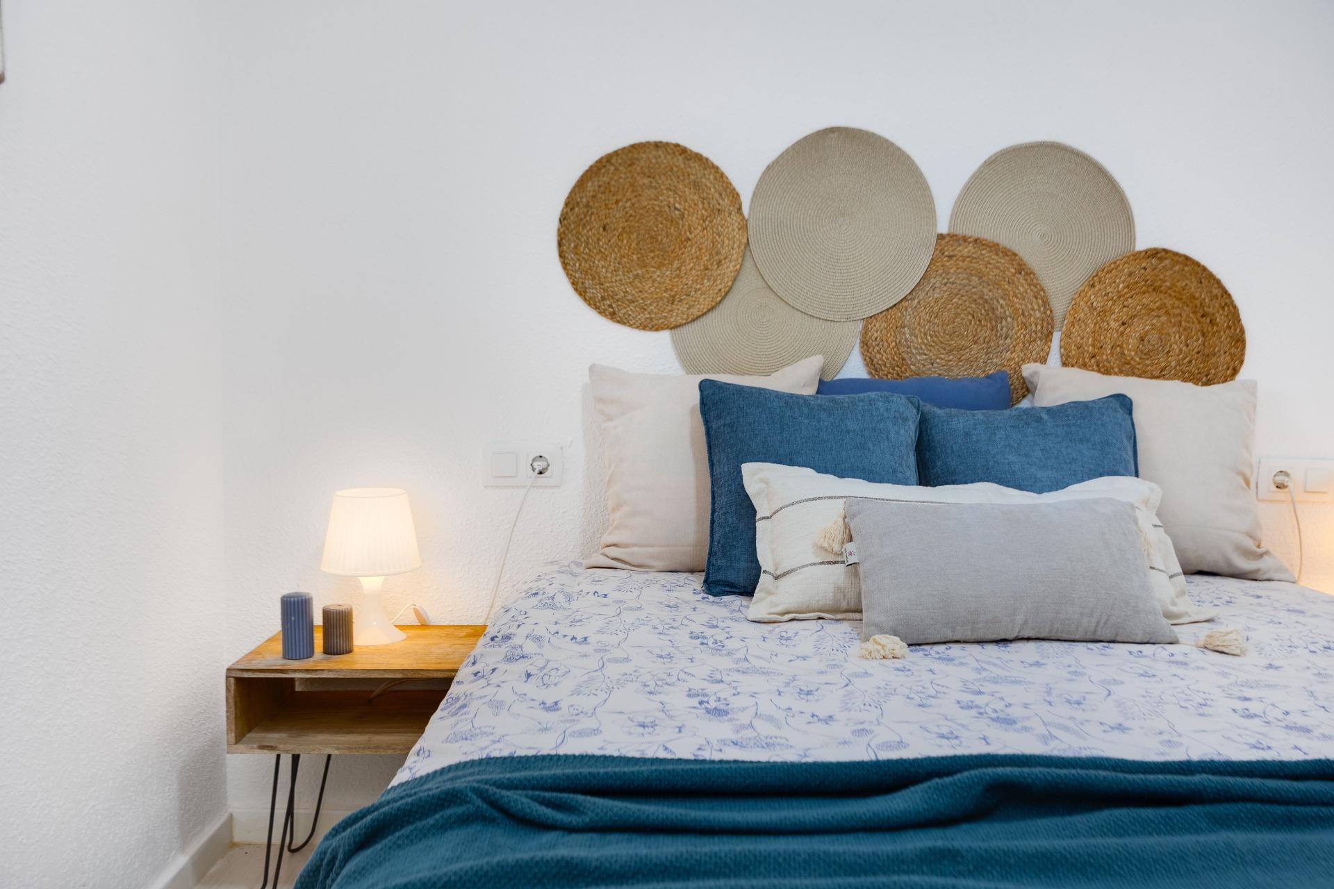 Master bedroom in apartment for sale in Torrevieja