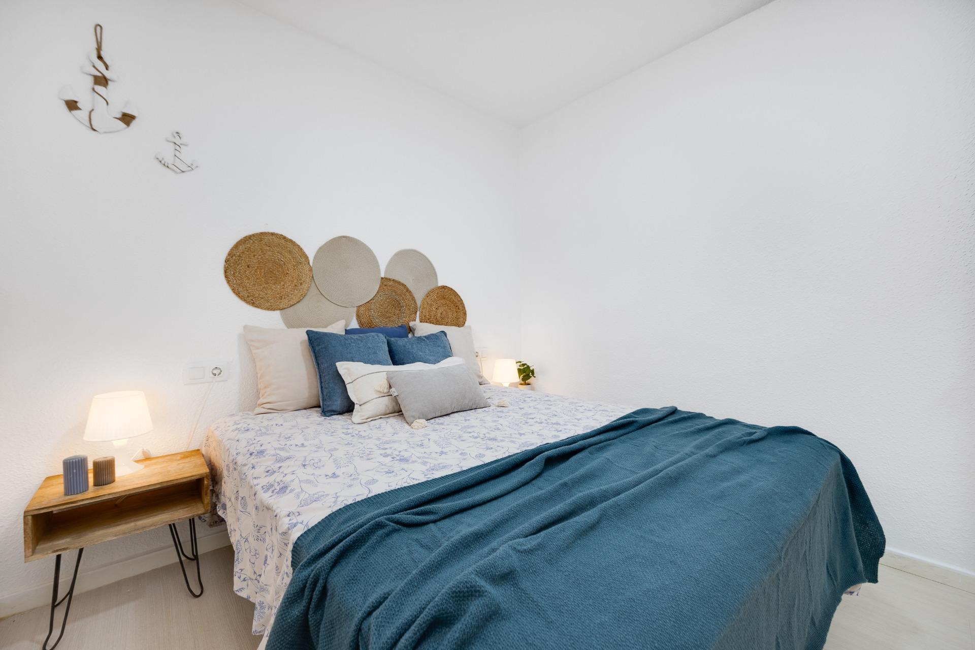 Terrace in apartment for sale in Torrevieja