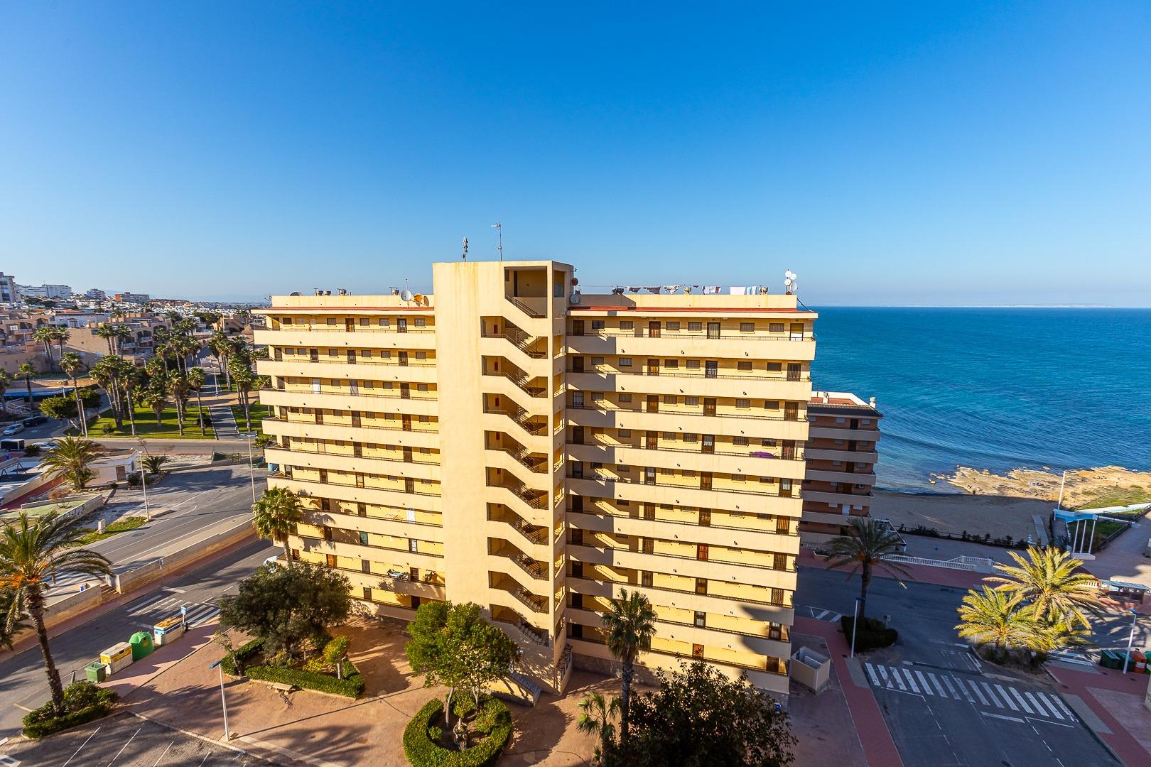 Dining area in apartment for sale in Torrevieja
