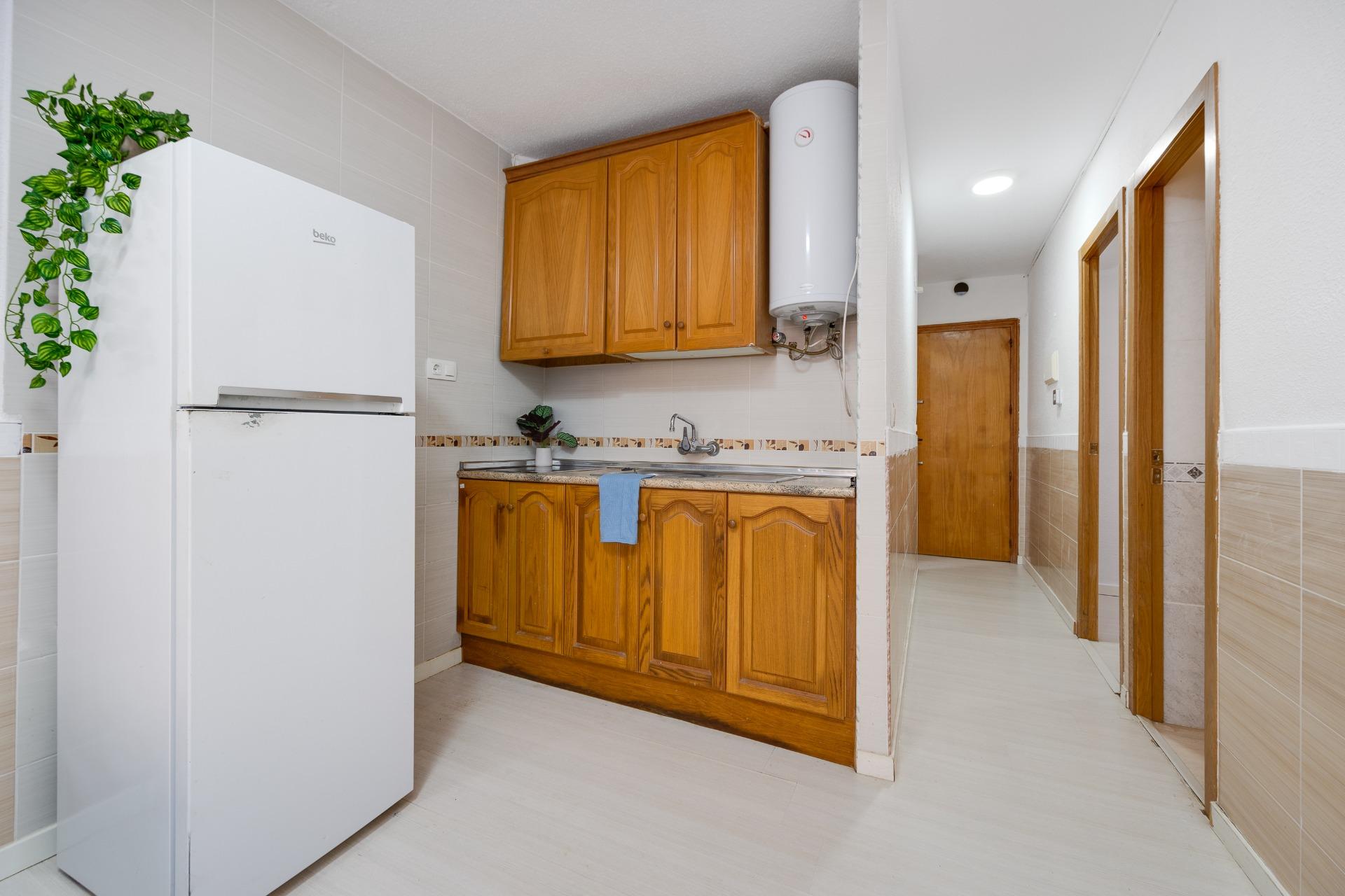 Bedroom in apartment for sale in Torrevieja