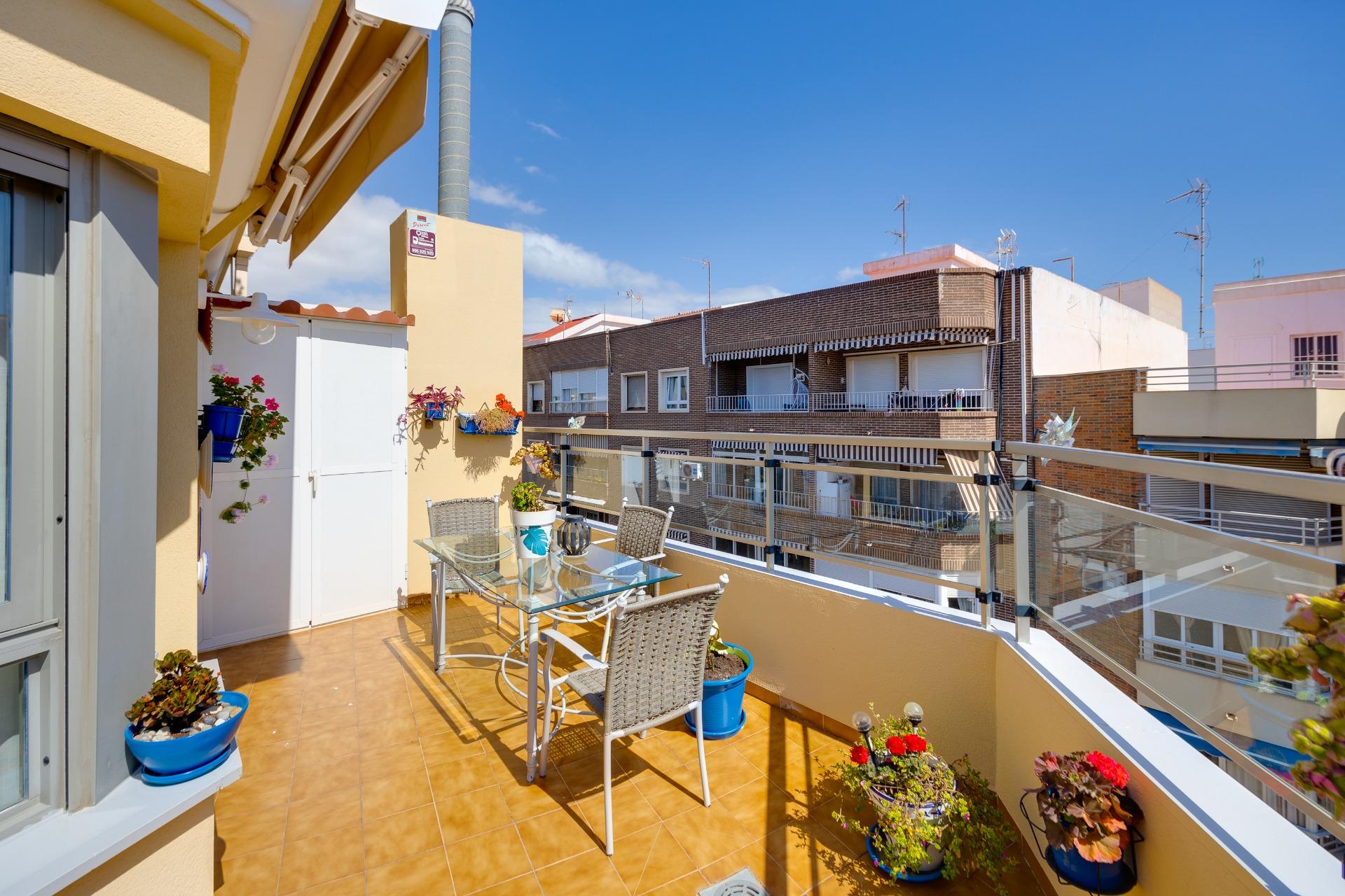 Master bedroom in penthouse for sale in Torrevieja